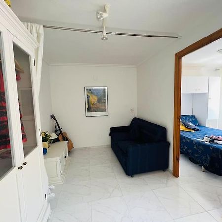 הוילה אליקאנטה Sunny, South-Facing & Welcoming מראה חיצוני תמונה