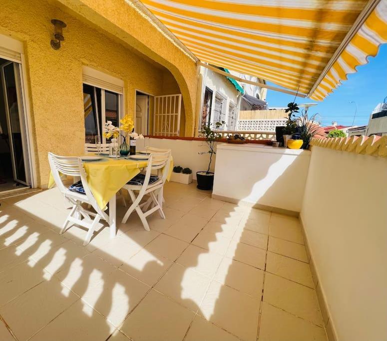 הוילה אליקאנטה Sunny, South-Facing & Welcoming מראה חיצוני תמונה
